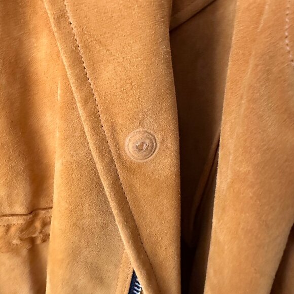 Caramel Oversized Suede Jacket w/adjustable fit and pockets - Picture 7 of 16